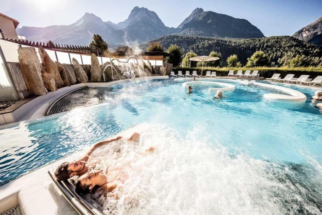 Aaa Chalet Allegra Rojo With Mountain View 施库尔 外观 照片