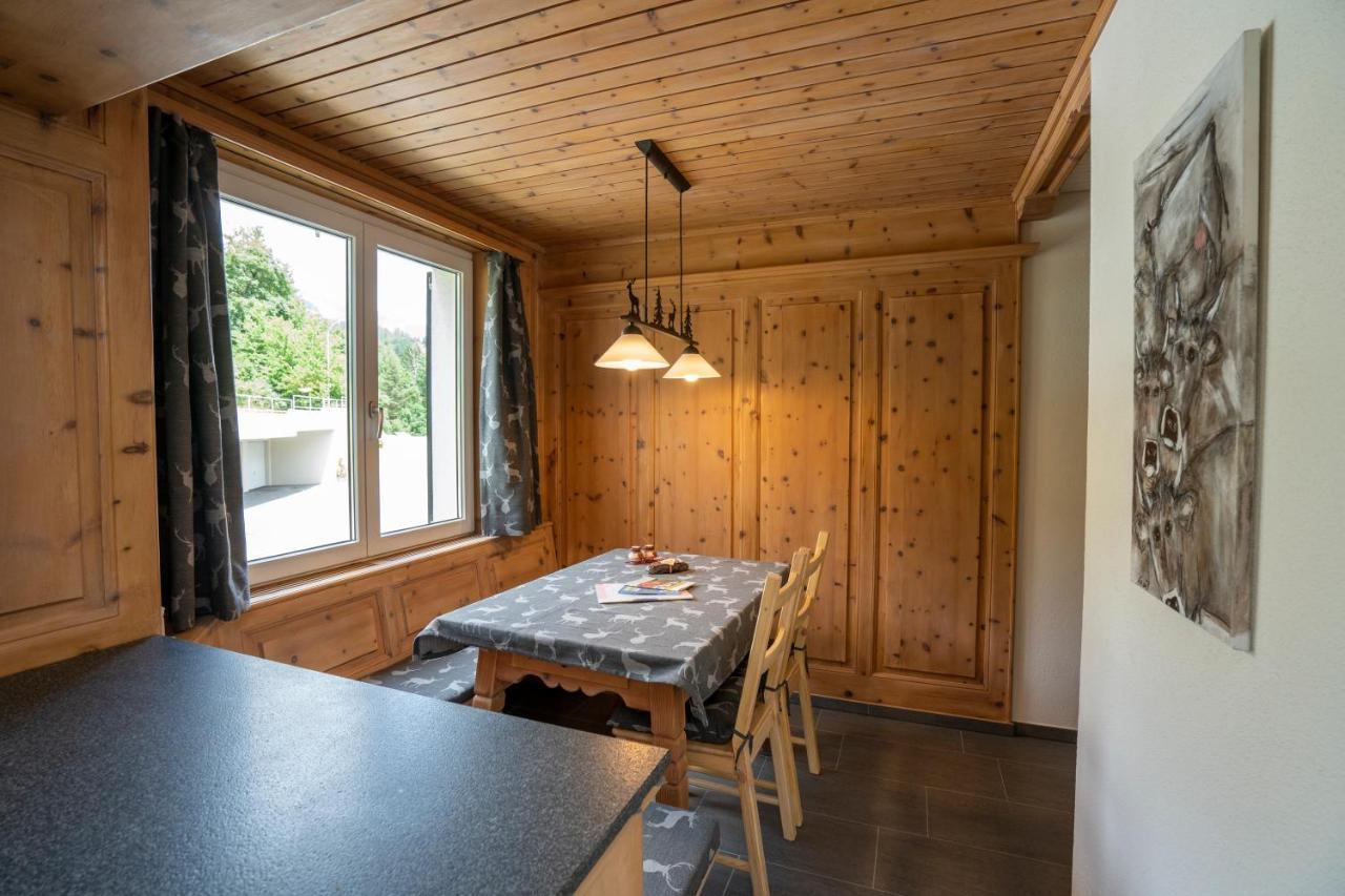 Aaa Chalet Allegra Rojo With Mountain View 施库尔 外观 照片